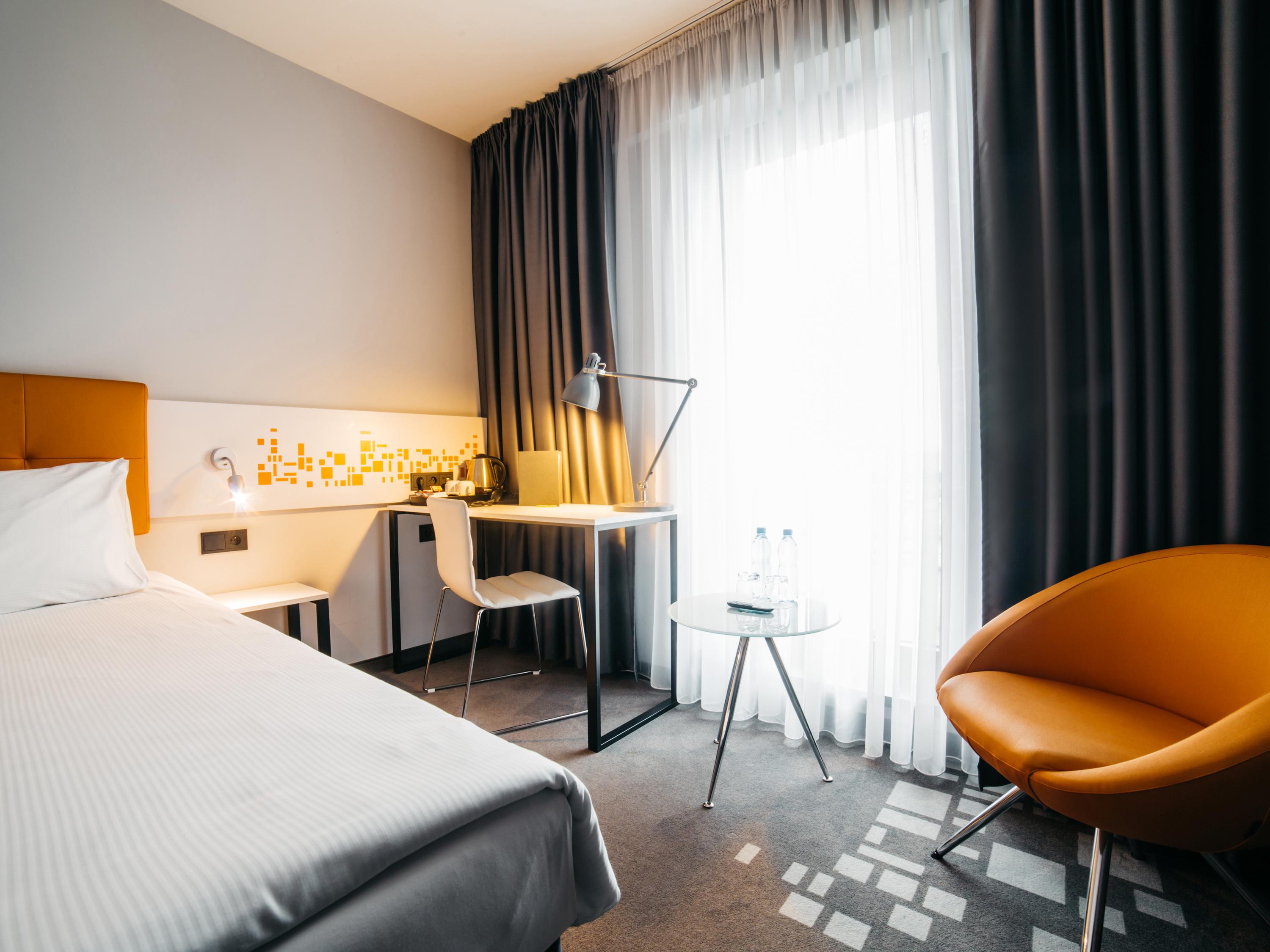 Q Hotel Красков Екстериор снимка