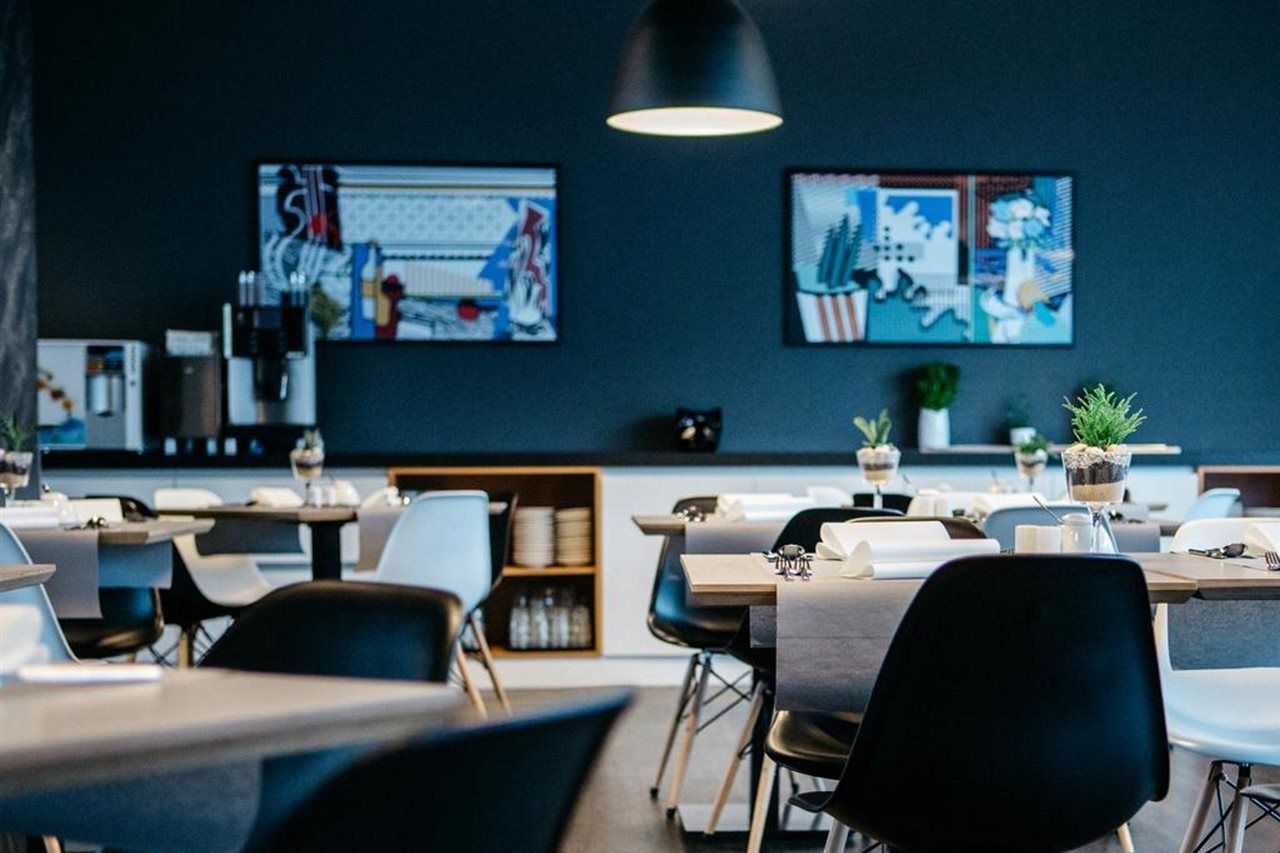 Q Hotel Красков Екстериор снимка