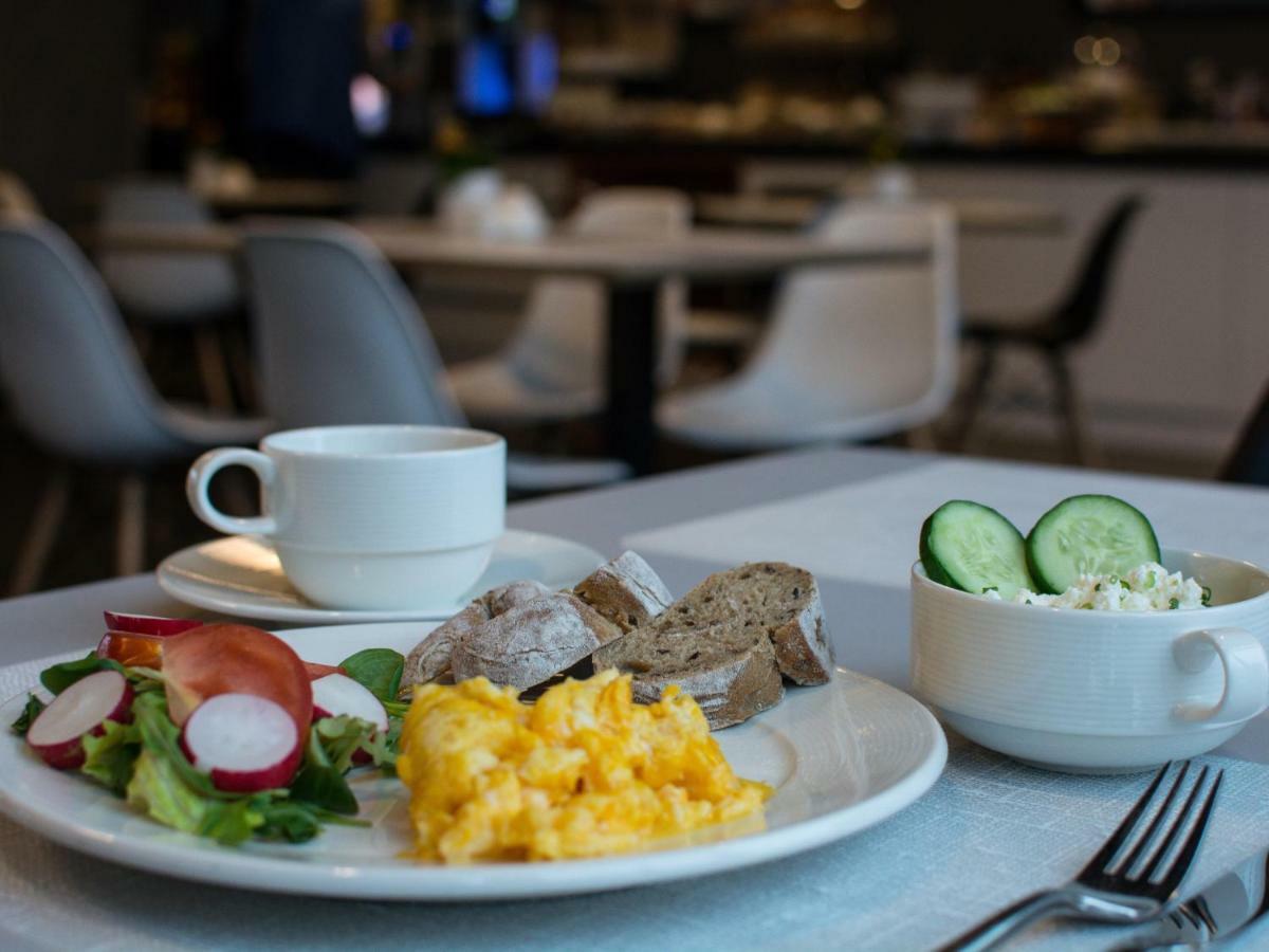 Q Hotel Красков Екстериор снимка